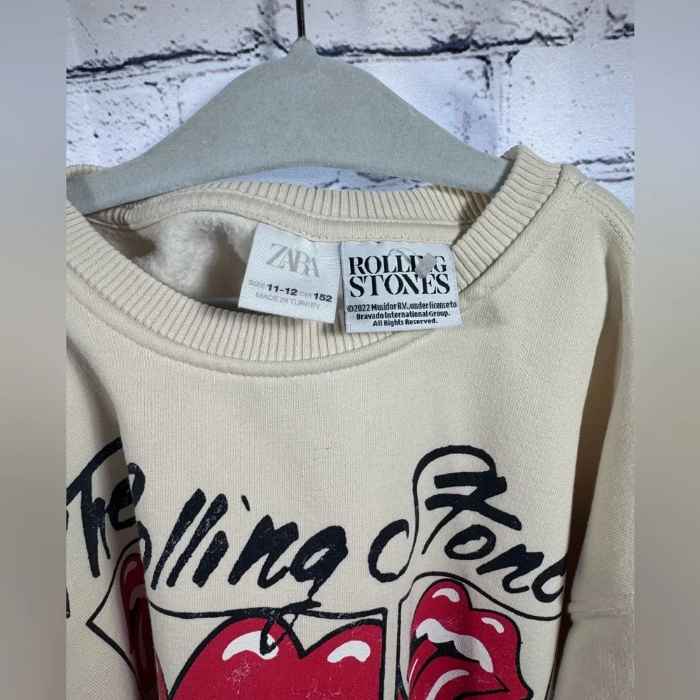 Zara Rolling Stones Cream Sweater